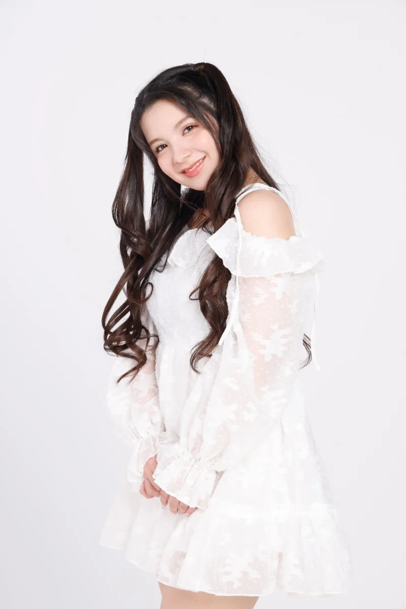 彩紋 めい